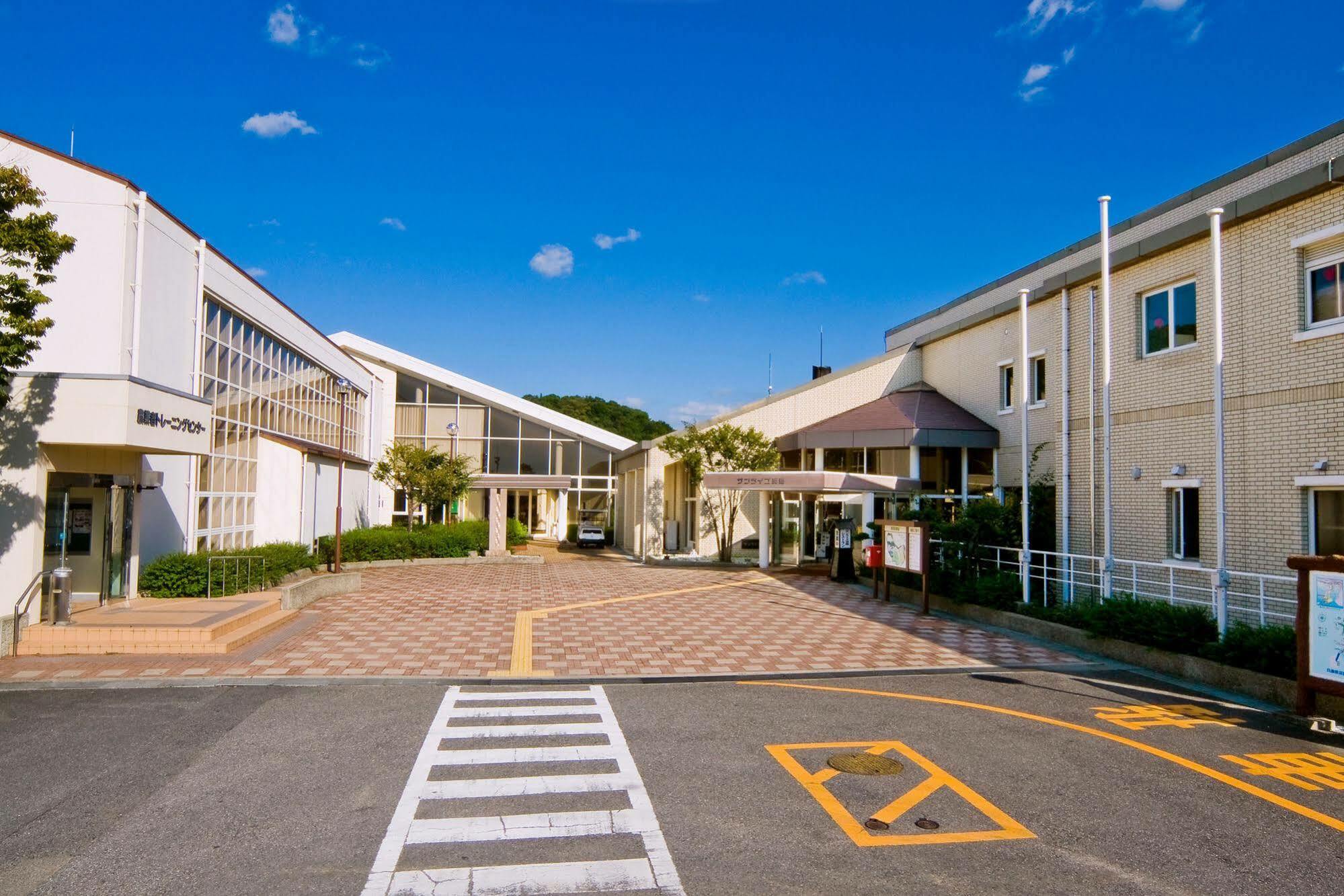 Sunrise Awaji Hotel Minamiawaji Exterior photo